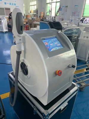 Opt / Shr / Ipl Máquina multifuncional con láser de depilación rápida portátil