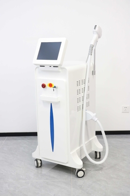 Soprano de alta potencia de doble mango de depilación máquina láser de diodo 4 longitud de onda hielo platino titanio para depilación