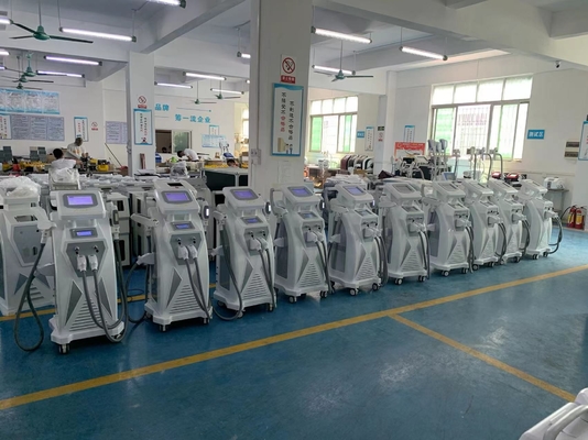 Dos pantallas 3 en 1 multifunción IPL RF Nd Yag láser para el rejuvenecimiento de la piel depilación máquina de belleza