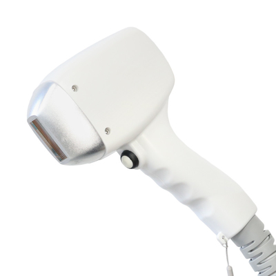 1600W láser 755nm 808nm 940nm 1064nm 4 Longitud de onda Diodo láser máquina de depilación Uso para el equipo de salón de belleza