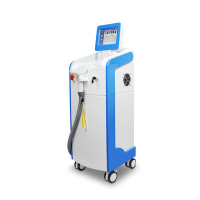 Máquina de depilación láser de diodo de 808 nm con tamaño de punto de 10 * 16 mm, ancho de pulso de 20-950 ms y densidad de energía >115J/cm²